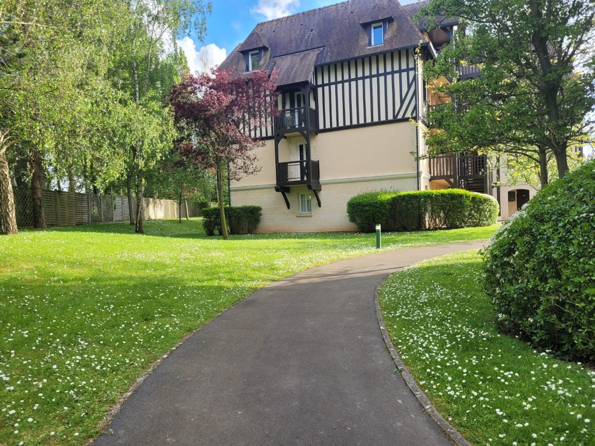 Magnifique Appartement 2 Pieces Deauville Exterior photo